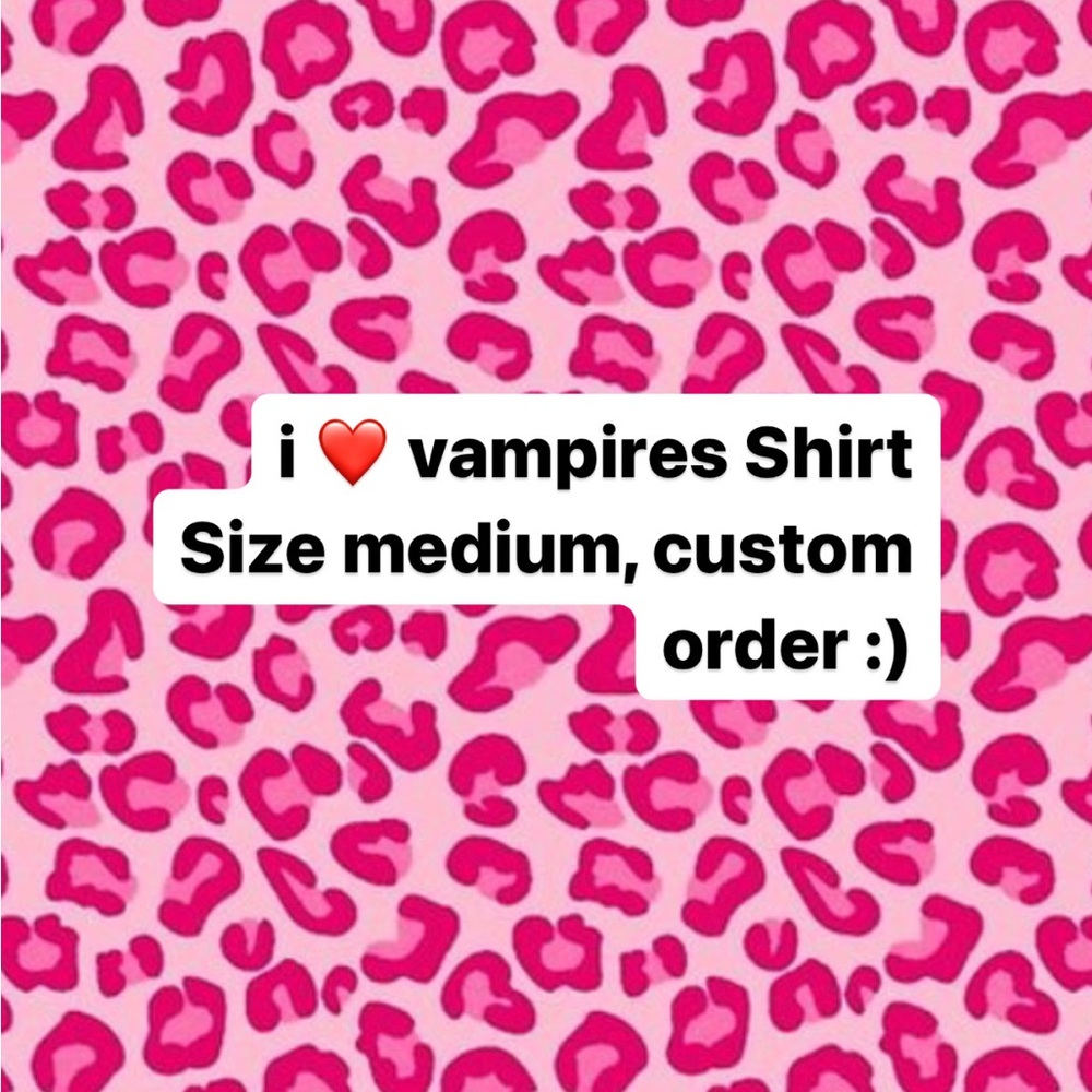 I ❤️ vampires shirt